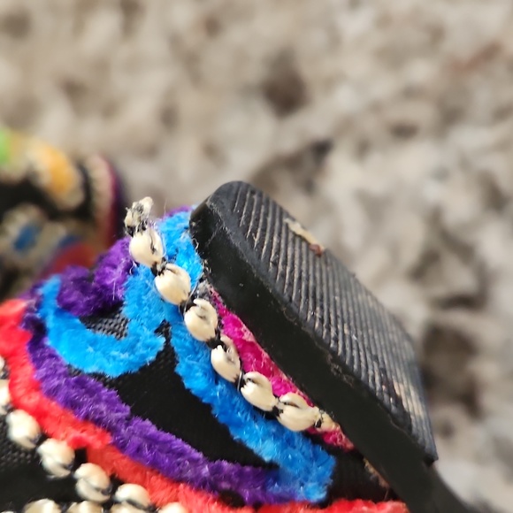 J. Renee Viollette 7.5M beaded ankle strap sandals 4" wedge Boho Embroidery Gyps - Picture 5 of 5